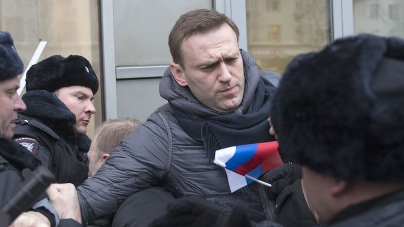 Navalny esce di prigione dopo un mese