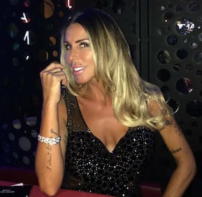 Guendalina Canessa, selfie da urlo allo specchio 12