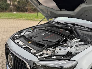 Mercedes Classe E 53 AMG Hybrid: la gallery della super berlina da 612 CV 18