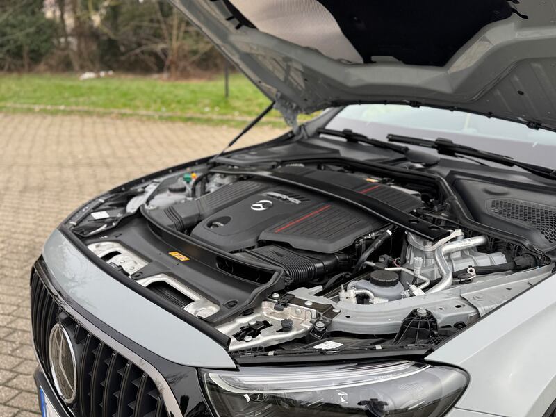 Mercedes Classe E 53 AMG Hybrid: la gallery della super berlina da 612 CV 18