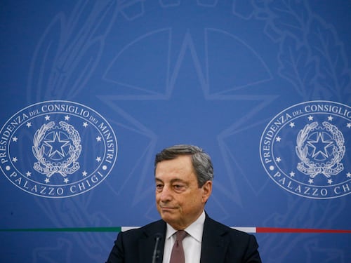 Draghi tenta il rilancio: "Più soldi per il clima". Ora l'intesa è in salita