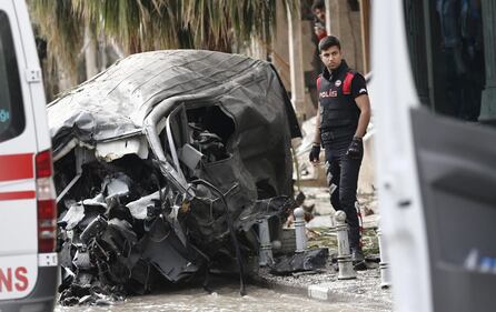 Autobomba fa strage a Istanbul 6