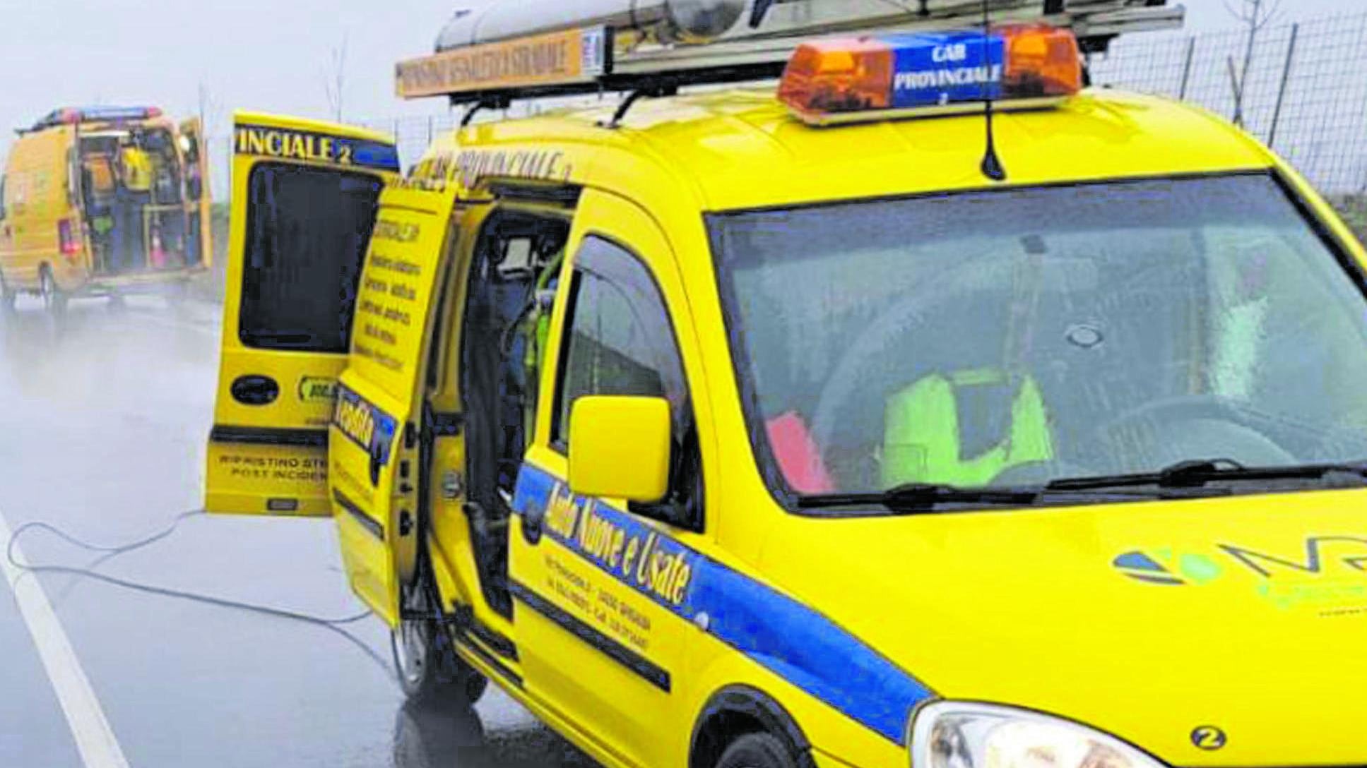 Fine settimana di sangue, morti quattro giovani in due incidenti