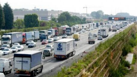 Primo "trionfo" grillino: i trasporti rallentano. E pure il Pil farà lo stesso