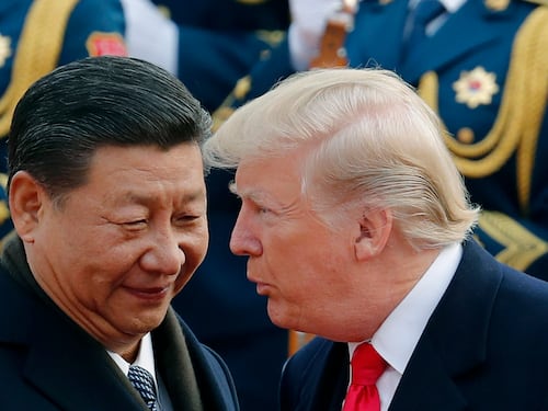 Nuovo attacco di Trump alla Cina di Xi Jinping: "Aiuta gli Houthi ed è responsabile per il Covid"
