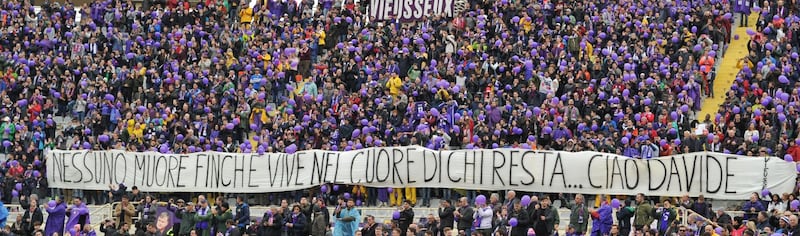 L'omaggio della Fiorentina a Davide Astori 1