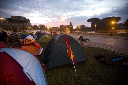 Notte in tenda a piazza San Giovanni 2