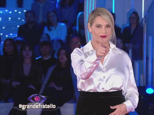 Grande Fratello, pagelle del 3 novembre: Valentina salva l’edizione (8,5), Anita (5), Rasha (7) ma…