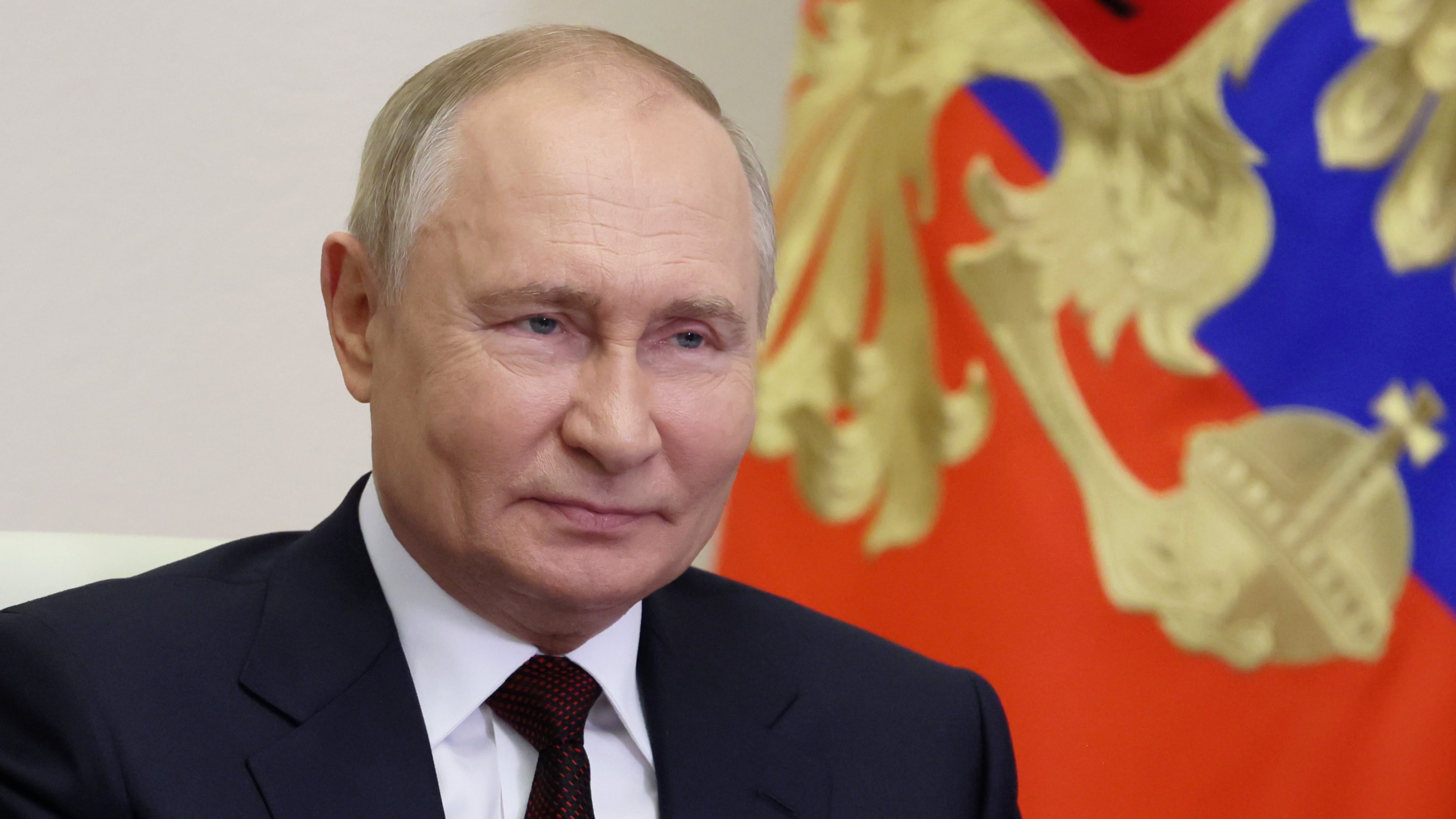 Le ombre russe sul voto, allarme dell'intelligence: "Attacco agli Stati chiave"