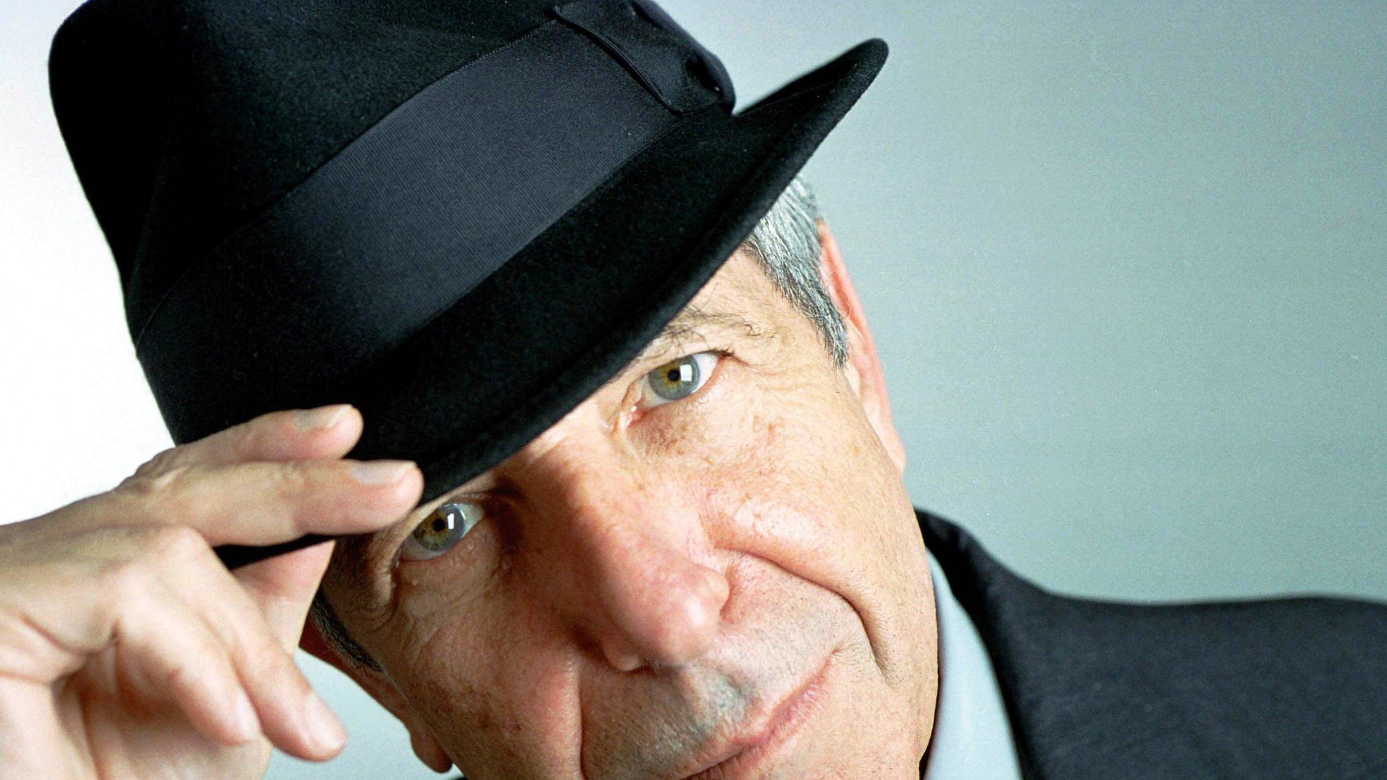 Com'era davvero Cohen? Incanti, blazer e tormento. Parola di Suzanne Vega