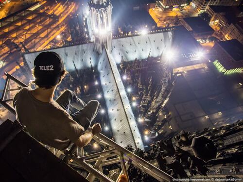 Uno sguardo dall'alto: scatti dai tetti d'Europa