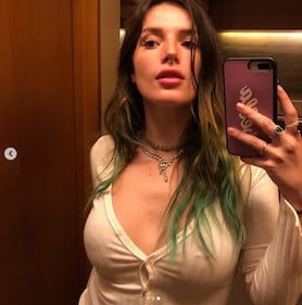Bella Thorne, le foto più sexy 4