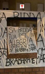 Zuncheddu torna libero dopo 33 anni di carcere, l'intero paese ad accoglierlo: le immagini 1