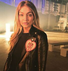 Gigi Hadid, l'angelo biondo di Victoria's Secret 12