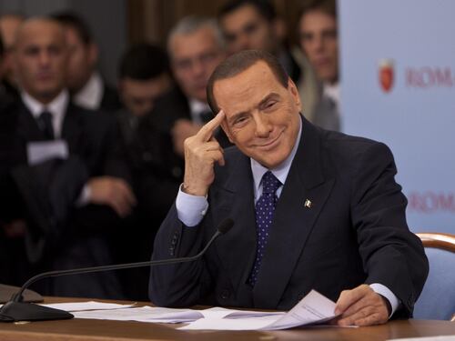 Berlusconi indagato in Irlanda? Ghedini smentisce: "Erronea informazione"