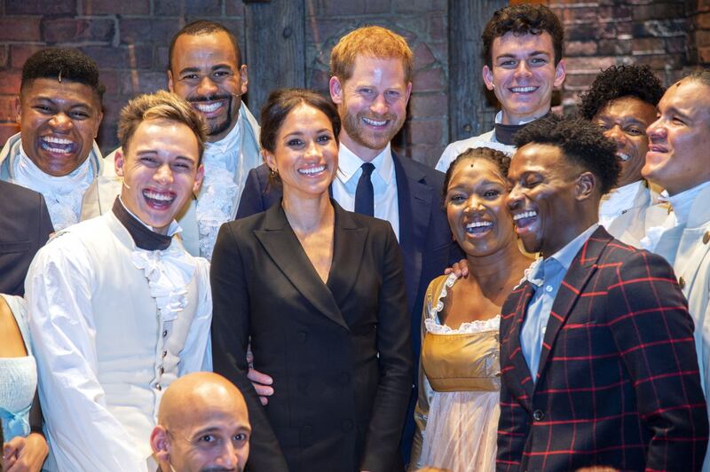 Meghan Markle e il Principe Harry romantici a teatro 5