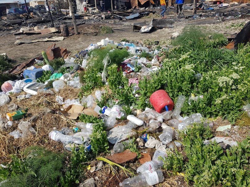 Borgo Mezzanone, la baraccopoli dopo l'incendio 4