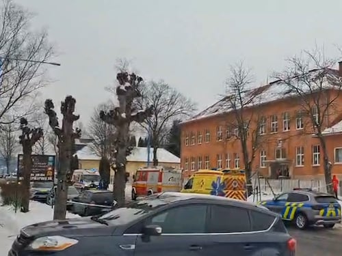 Accoltella e uccide due persone. Sangue e terrore in una scuola slovacca
