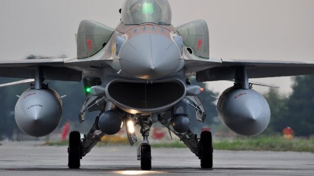 Siria, i russi avrebbero aperto il fuoco contro i caccia israeliani