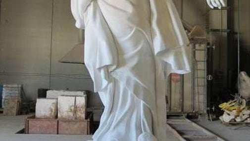 Appello di ebrei e musulmani per la Madonnina in piazza