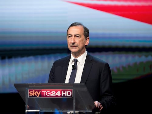 I successori di Pisapia fra shopping e riposo