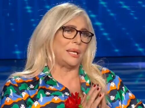 Mara Venier insieme al nipote. Ma un hater la fa infuriare: "Vaff..."
