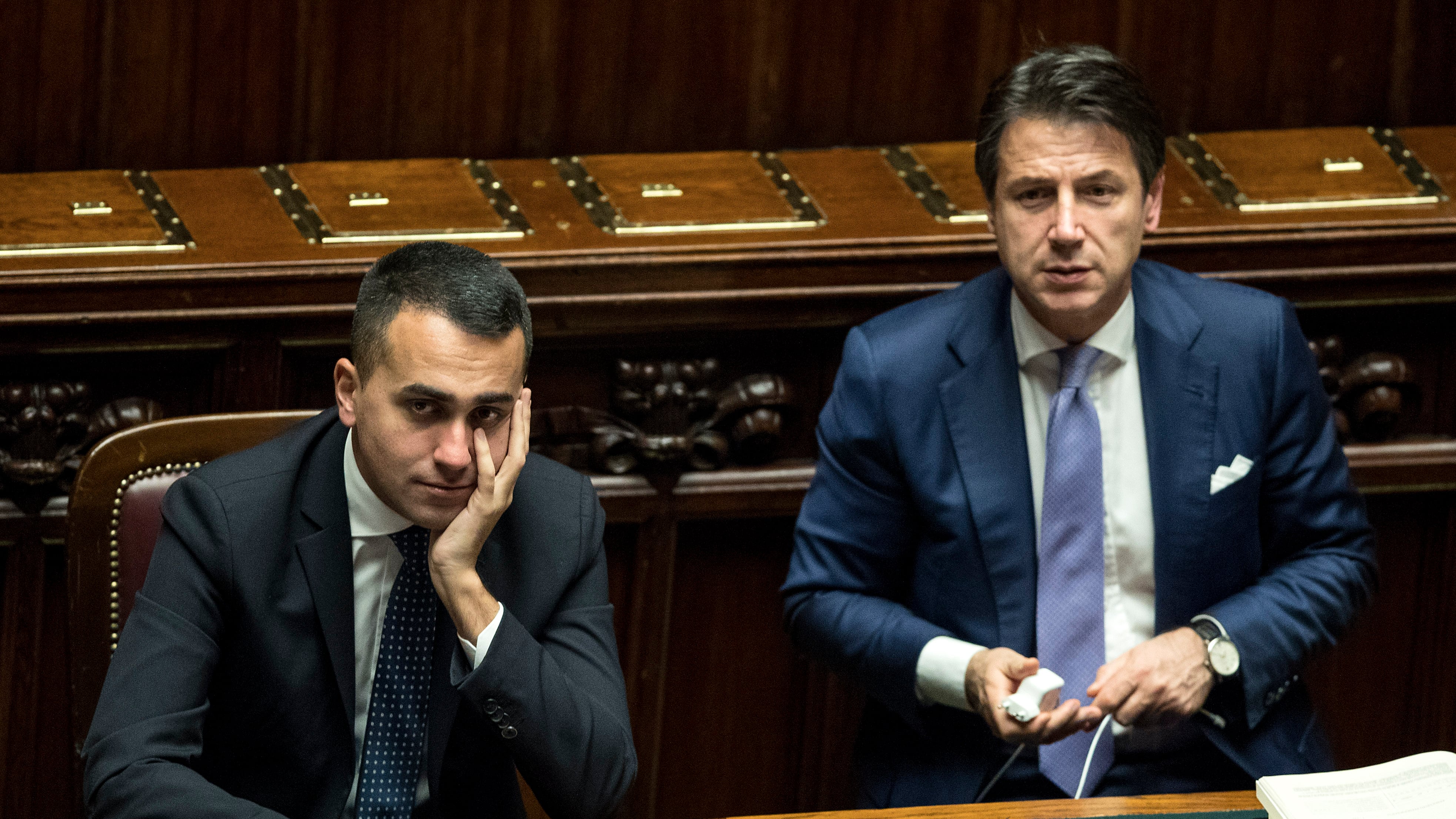 Industria, dati da recessione Ma Di Maio vede il "boom"