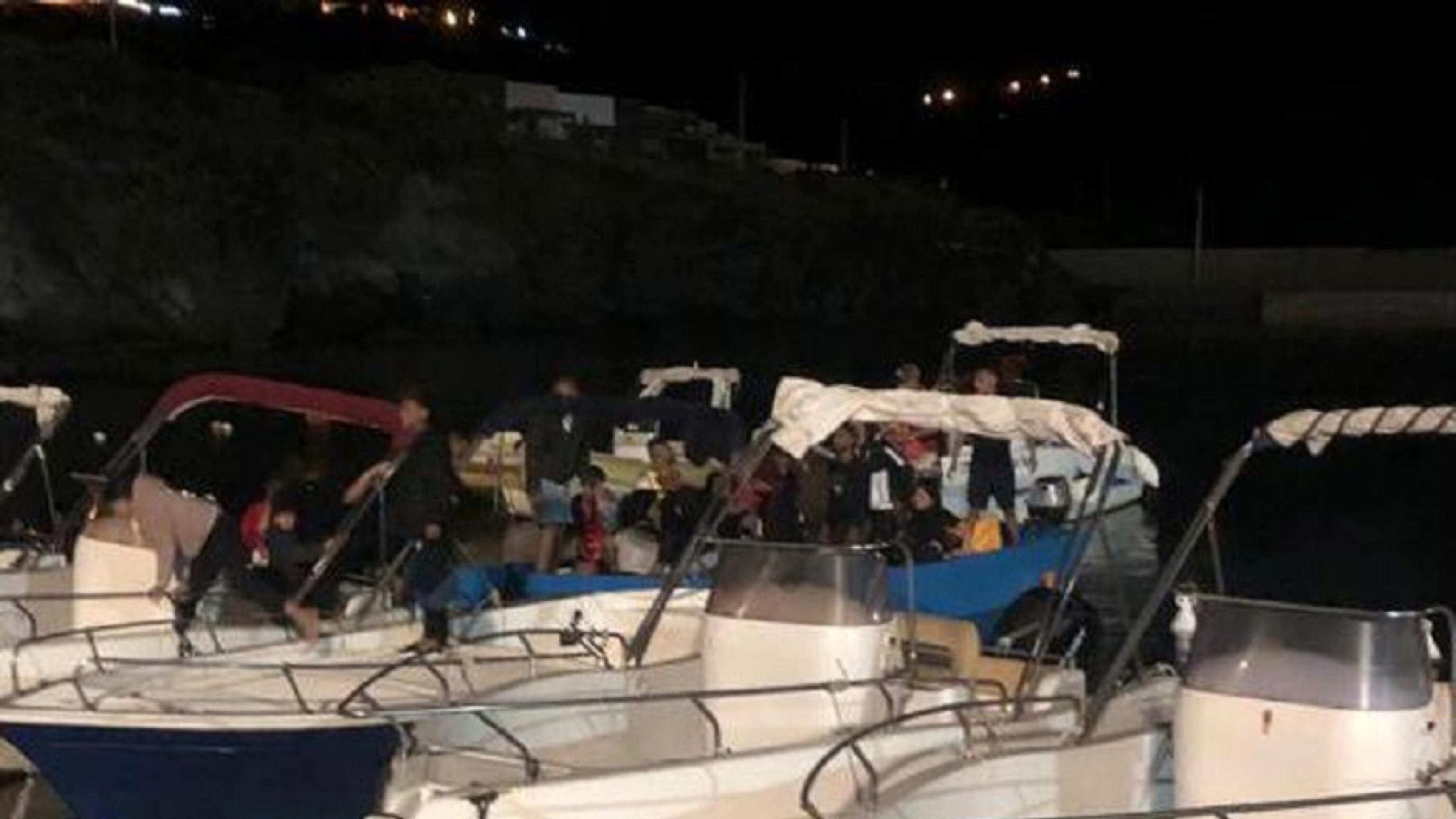 Migranti, Pantelleria dimenticata e in ginocchio: "Riflettori solo su Lampedusa..."