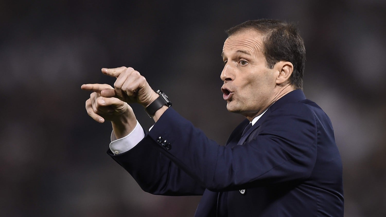Allegri processa la serie A "Italia folle e maleducata e i bambini ci guardano"