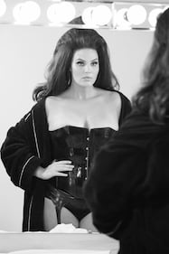 Il calendario Pirelli, da Candice Huffine ad Adriana Lima 14