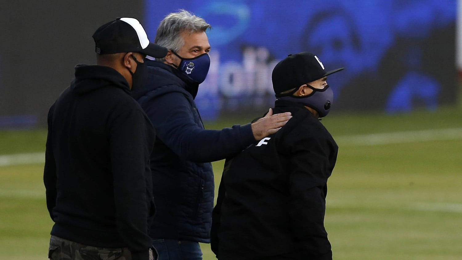 Maradona ricoverato: "Ma non per coronavirus"