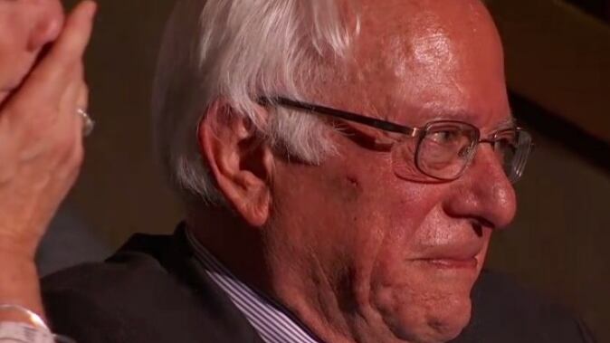 Bernie Sanders in lacrime alla convention democratica