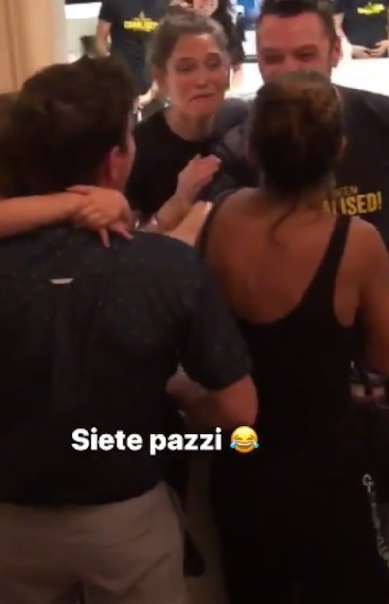 Festa a sorpresa per i 41 anni di Elisabetta Canalis 3