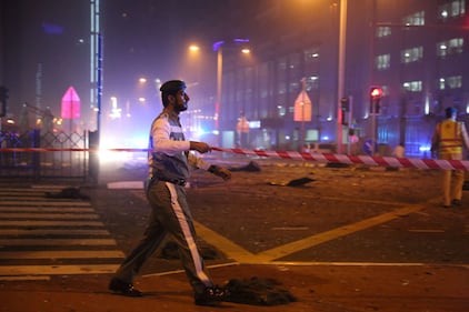Dubai, 'incendio alla Torch Tower: venti piani in fiamme 2