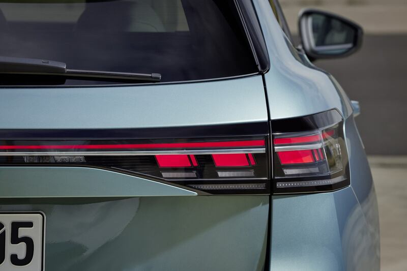 Volkswagen Passat: guarda tutte le foto 11