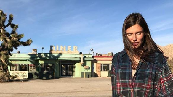 Bianca Balti cancella le foto con il marito. Matrimonio finito?