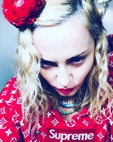 Madonna, topless a sorpresa su Instagram 3