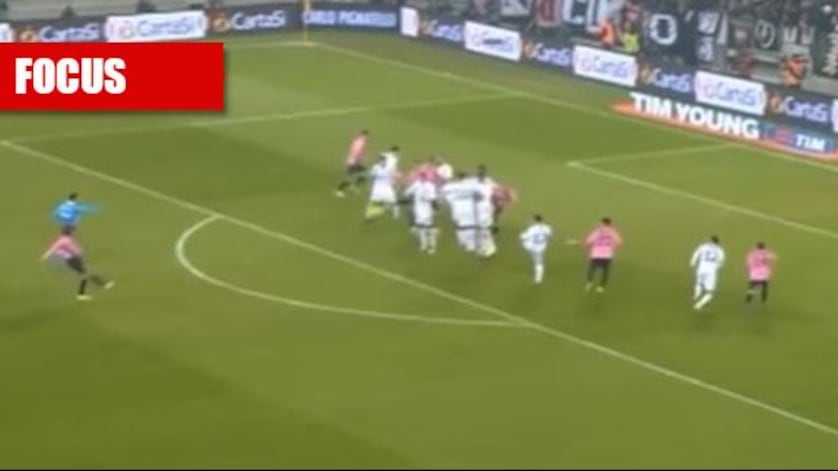 Il calcio di punizione è un'opera d'arte: ecco i 10 migliori stoccatori della storia