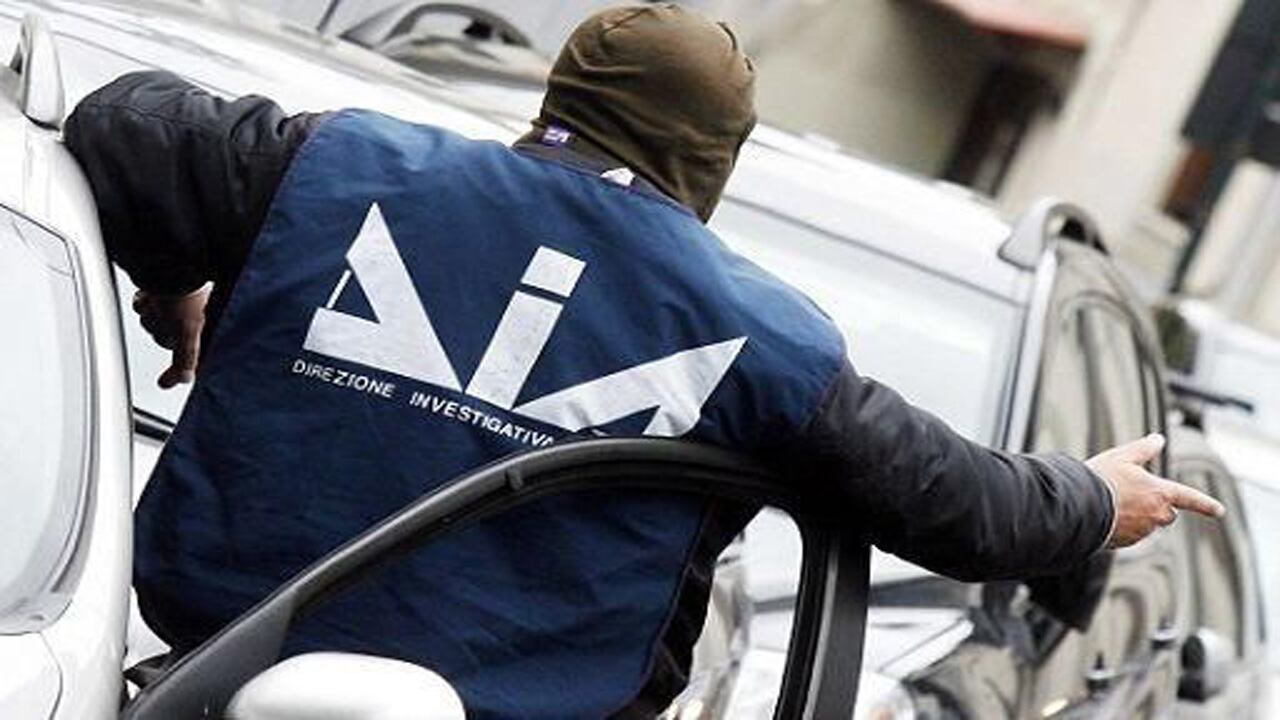 Arrestato il re dell'eolico Vito Nicastri: "Ha finanziato latitanza di Messina Denaro"