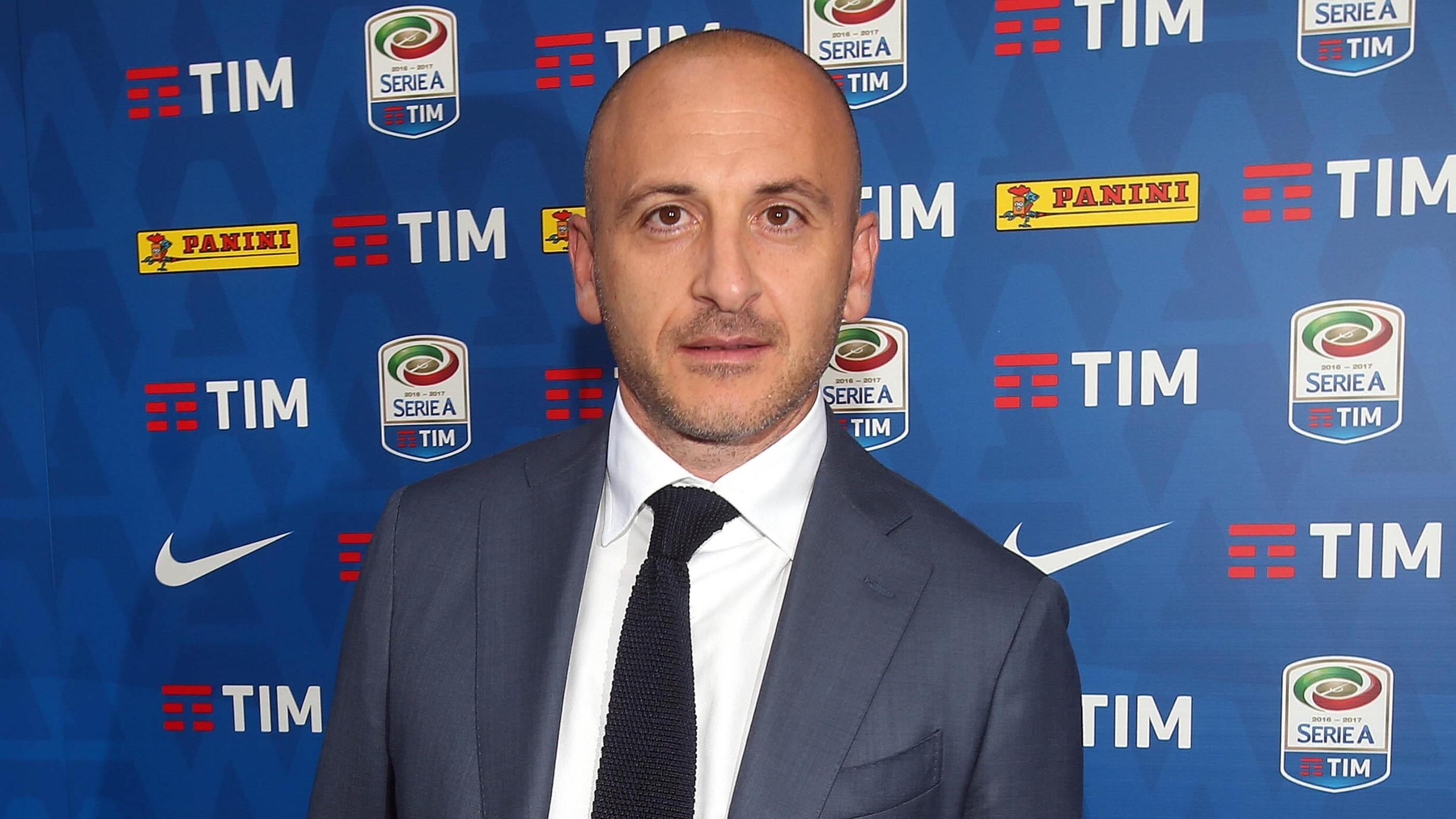 Inter, Ausilio "spia" le mogli dei calciatori: ecco come