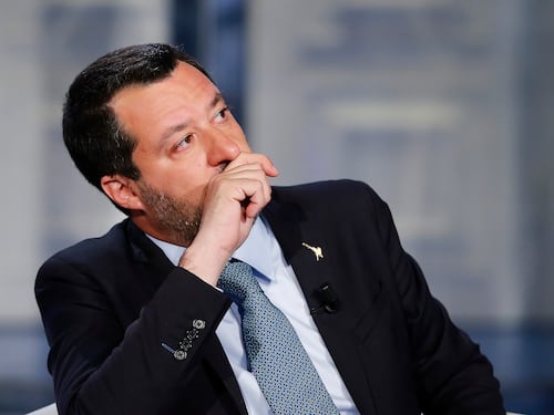 "La Lega è xenofoba e violenta". Libro anti-Salvini all'università