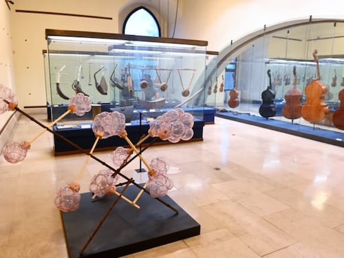 Al Castello Sforzesco di Milano “Vetro e opera lirica. Soffi d’arte”