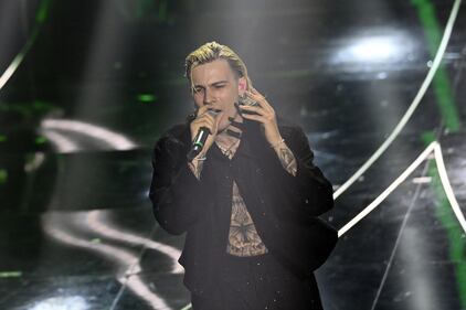 Sanremo 2024: ecco il look della terza serata del Festival de Il Tre 3