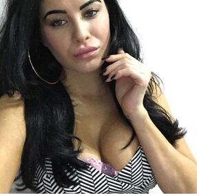 Da Playboy a maestra sexy 6