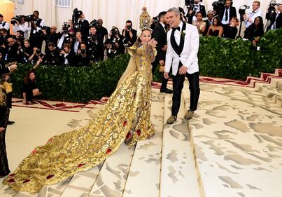 Met Gala 18: Sarah Jessica Parker, solo trucco sul viso? 6