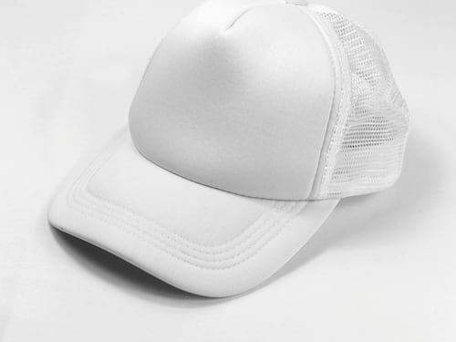 Giù il cappellino