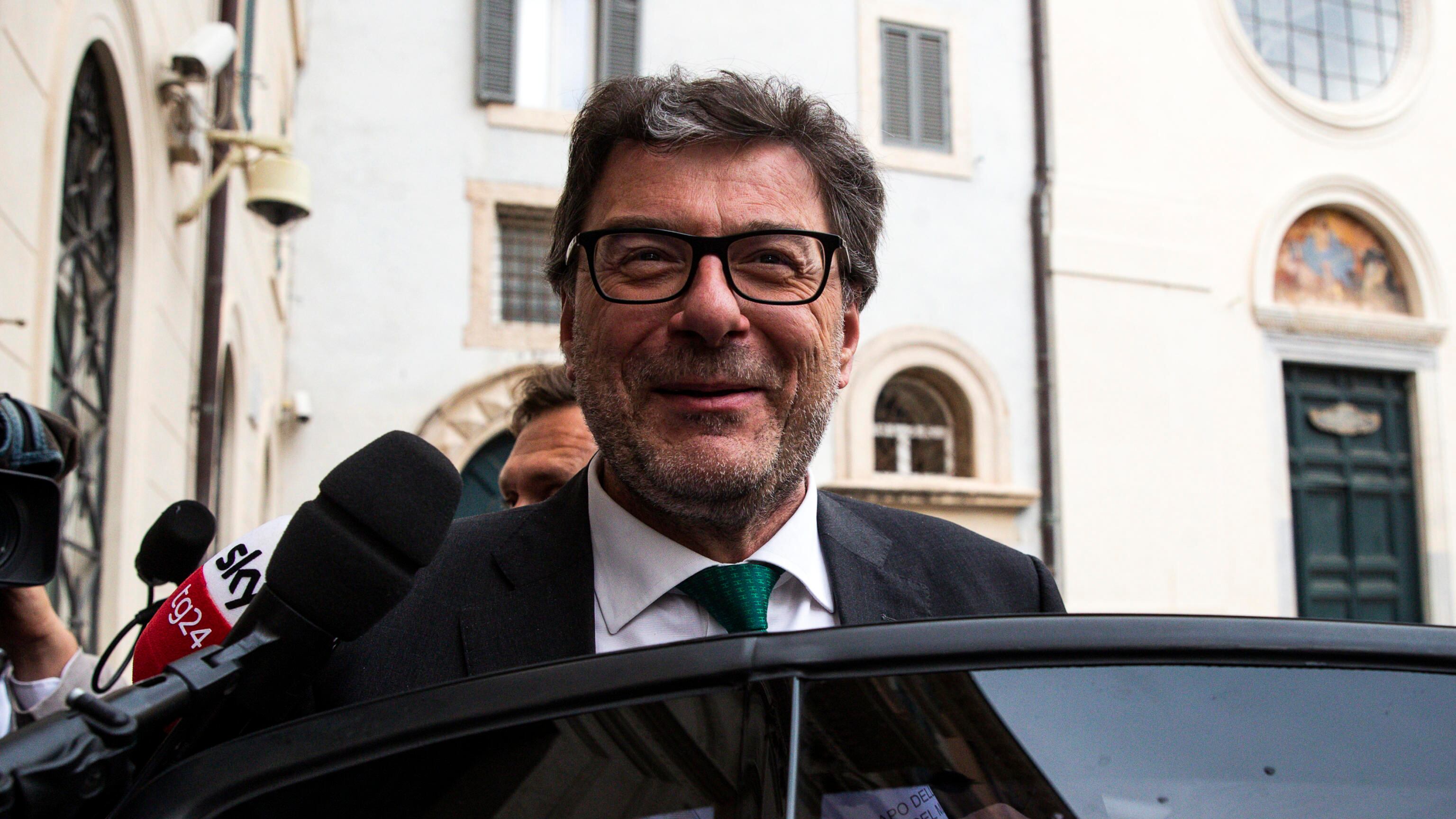 S&P cambia idea: "Il Pil dell'Italia crescerà dell'1%". Migliora l'Eurozona