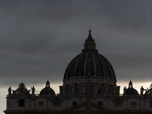 I primi e gli ultimi. Domani a Roma il mondo saluterà il Pontefice di tutti