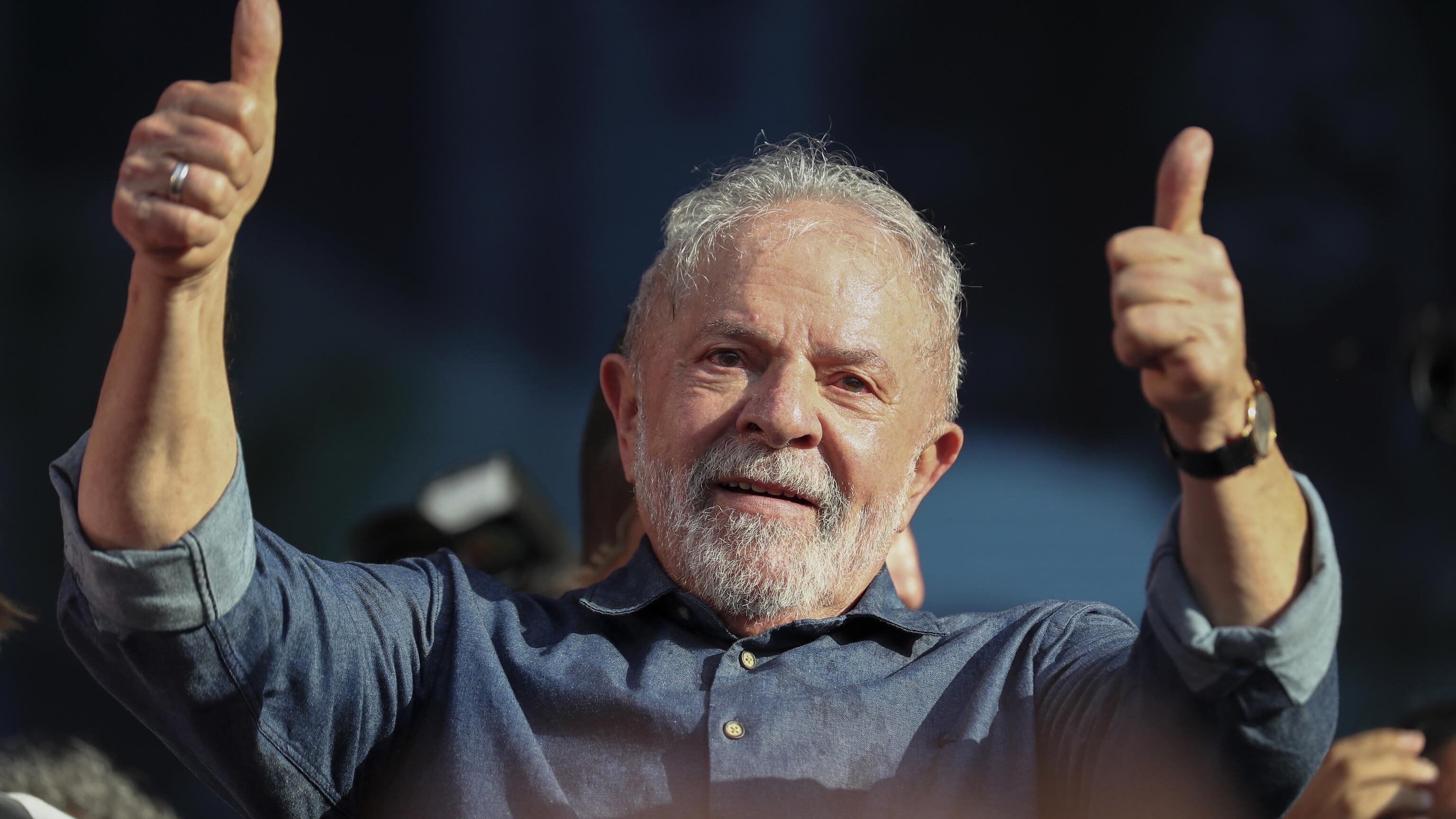 La sinistra italiana esalta Lula. Ma "dimentica" le sue posizioni sull'Ucraina