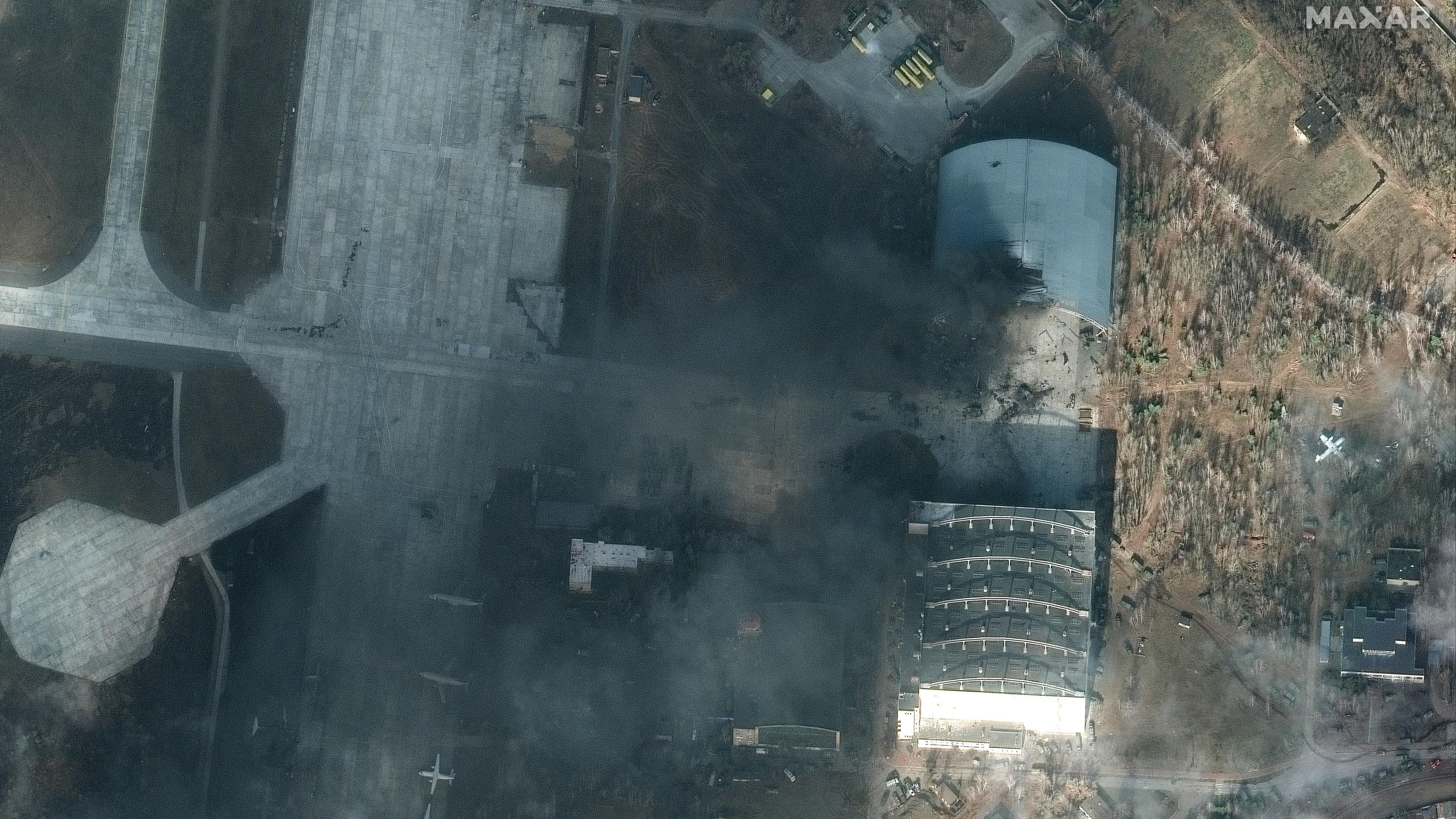 Raid aerei e sirene. Kiev già nel mirino dopo il negoziato